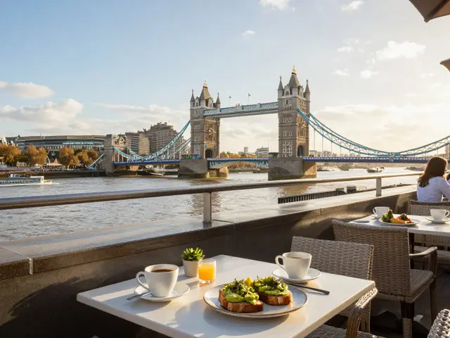 London Bridge Rooftop: Brunch to Late Night Experience Guide