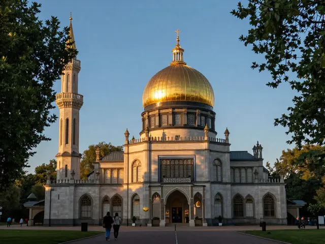 London Central Mosque: A Guide to Community and Culture in London